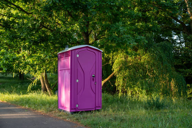 Best Porta potty delivery and setup  in Winchester, IL